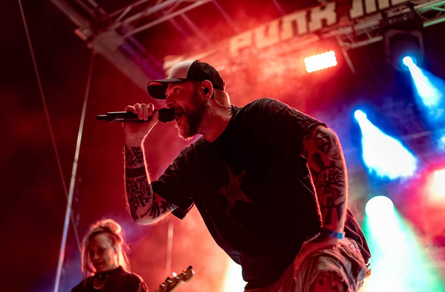 BUTTERWEGGE / 16.05.2025 / PUNK MEETS PEOPLE FESTIVAL